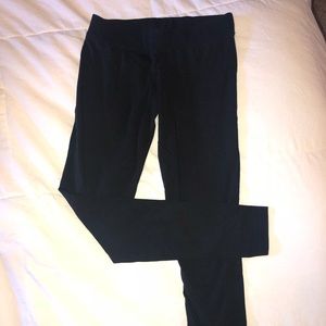 Everyday black leggings from Aeropostale